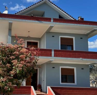 3 Roots Villa