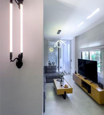 Callisto Family Apartment for 6 near Acropolis & Philopappou in Athens