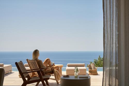 Mantri Villa, a Celestial Retreat with Endless Blue, By ThinkVilla in Neokhórion