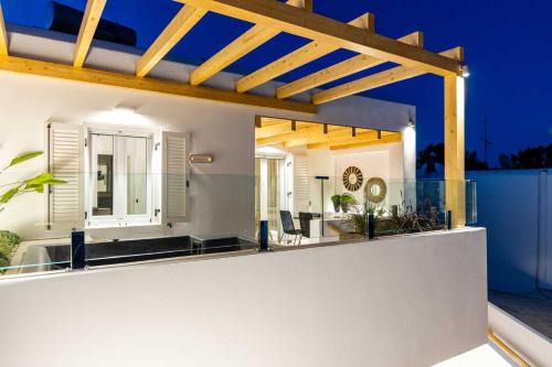 LOFTS the summer village apartments in Mármara