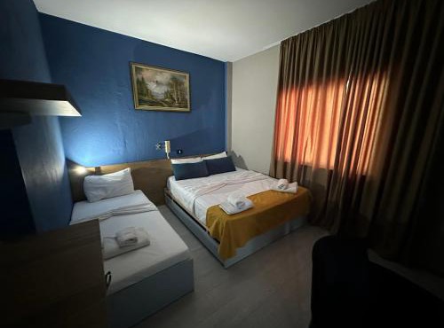 VILLA CABARE Apartments&Rooms in Durrës
