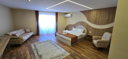 Hotel Pojata