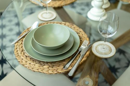 Sunny and friendly apartment in Piraeus