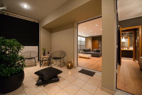 Ma Maison No2 Luxury Suite, Parking, 200Mbps,Metro