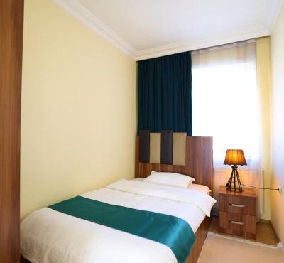 HOTEL LYBETEN