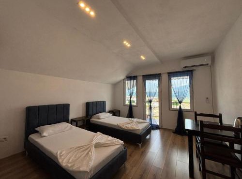 ARBI GUEST House in Kukës