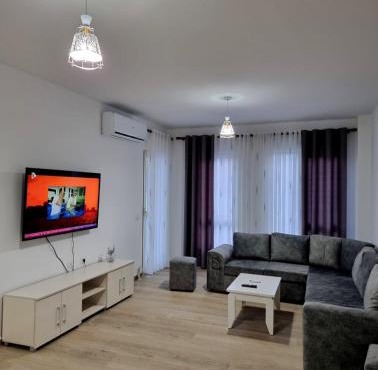 Treis Apartment