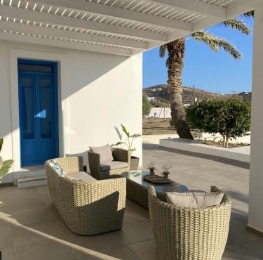 Luxury studio on the beach in Ios Chora