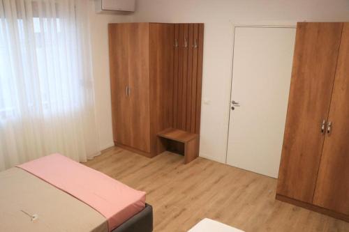 Albora Guest House in Fier