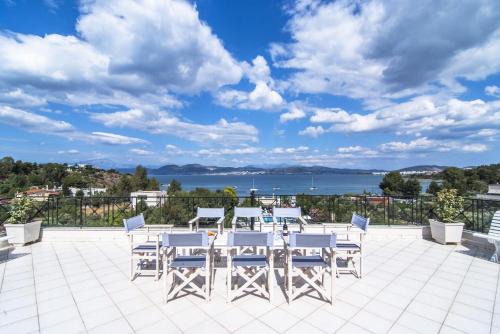 Almira Mare in Chalkida