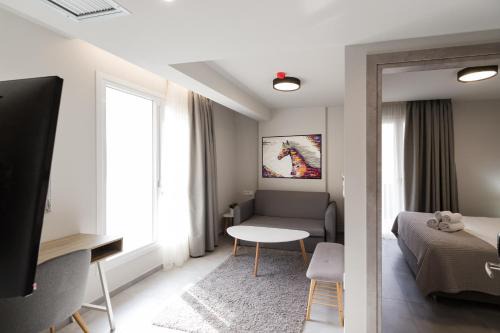 Comfort City Suites & Rooms in Larisa