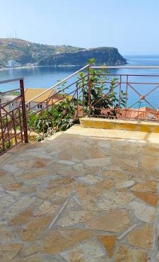 Villa Tato: Horizon Haven with Panoramic Sea Views in Himare.