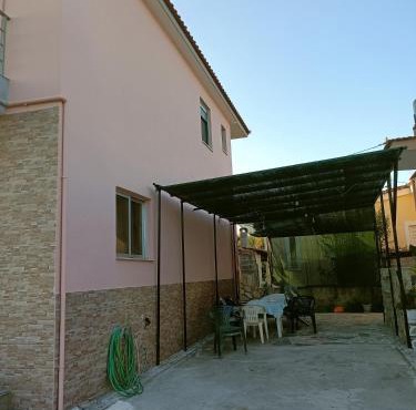 Anna Apartments