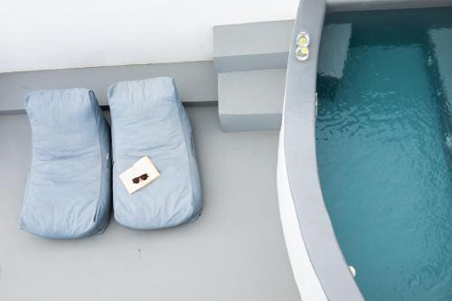 Aetheria Villas in Oia
