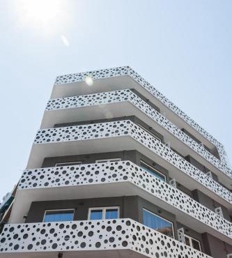 WYZ Athens Apartments by UPSTREET in Athens