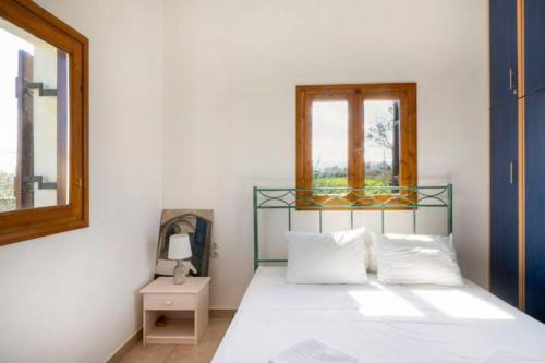 Beauty Villa Irene, Coast 60m in Tavronitis