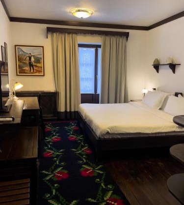 Hotel Mangalem 